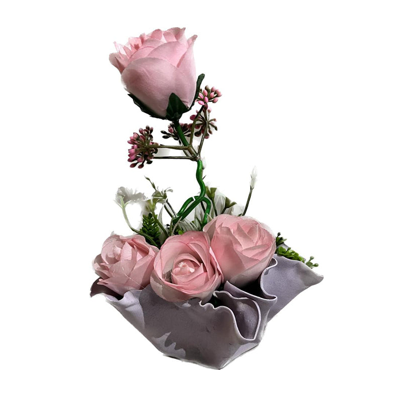 Pink rose bouquet